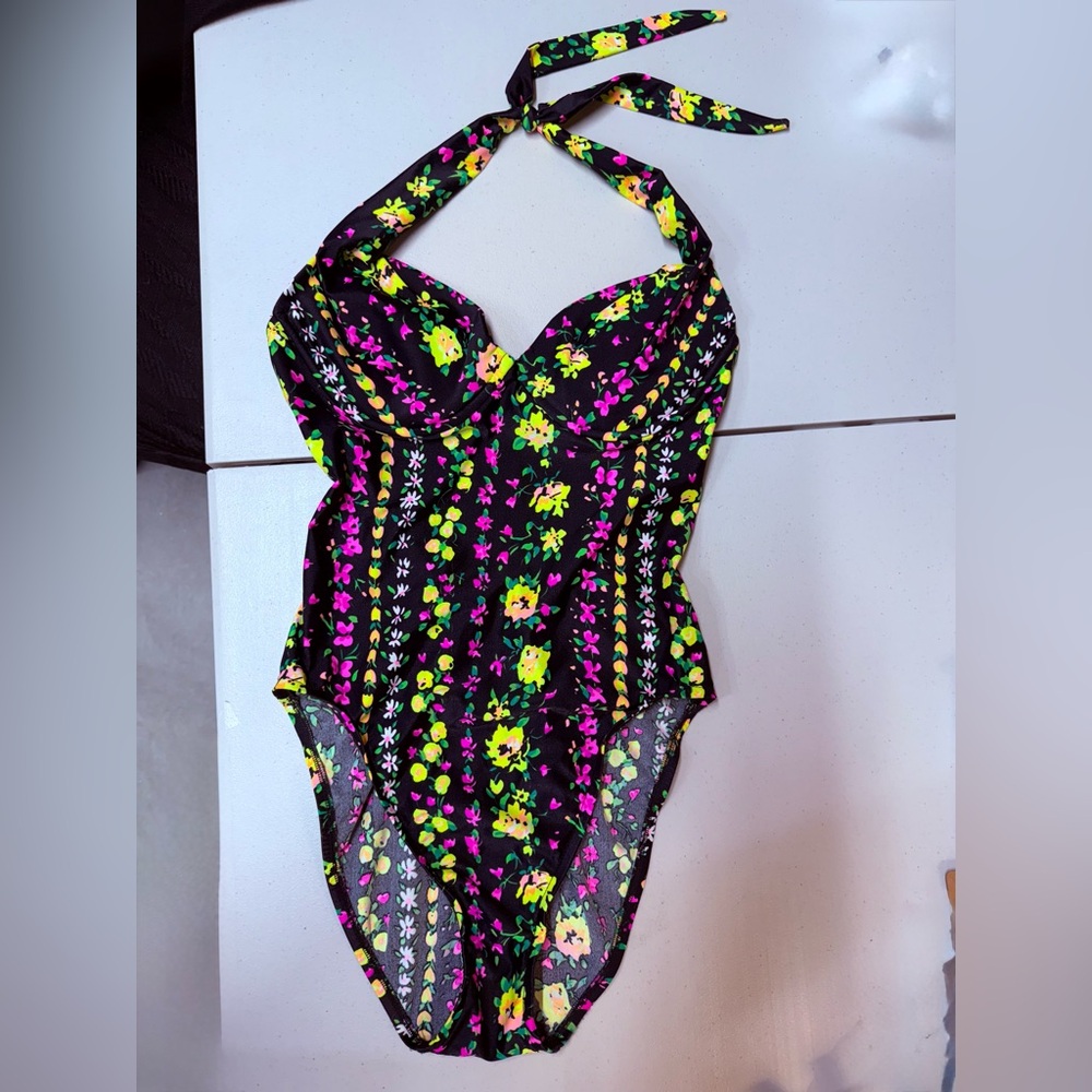 Victoria's Secret Floral Halter Underwire one piece swimsuit 10B